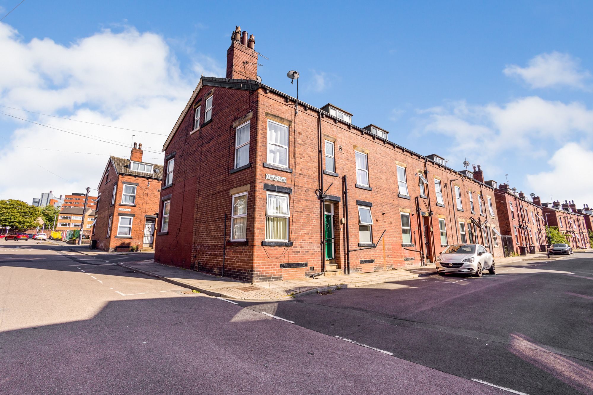 4 bed end terrace house for sale in Kepler Grove, Leeds LS8 Zoopla
