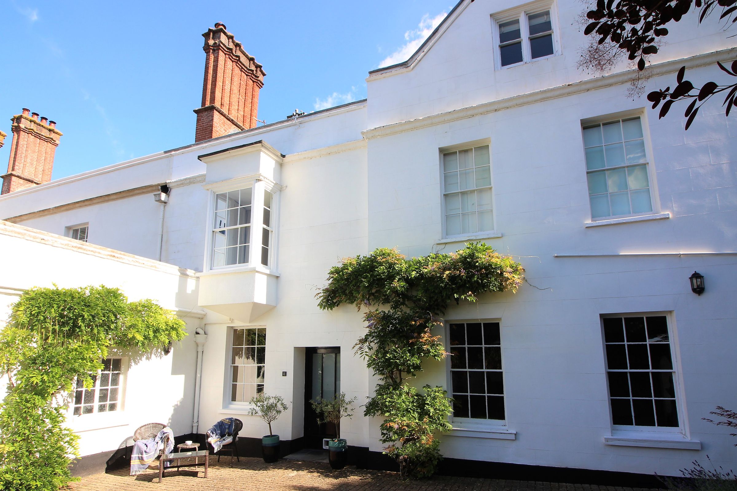 The Halt, Alphington, Exeter EX2  