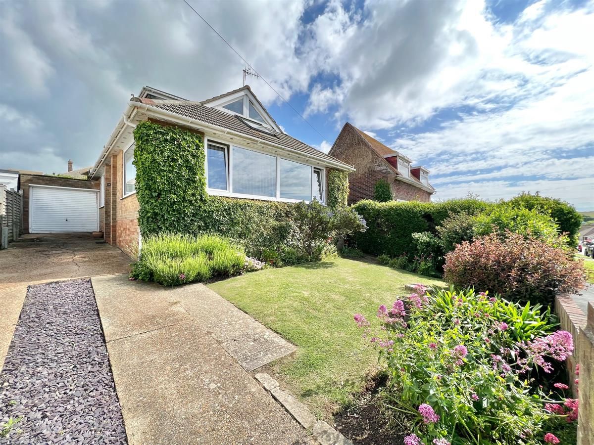 5 bed detached house for sale in Nutley Avenue, Saltdean, Brighton BN2