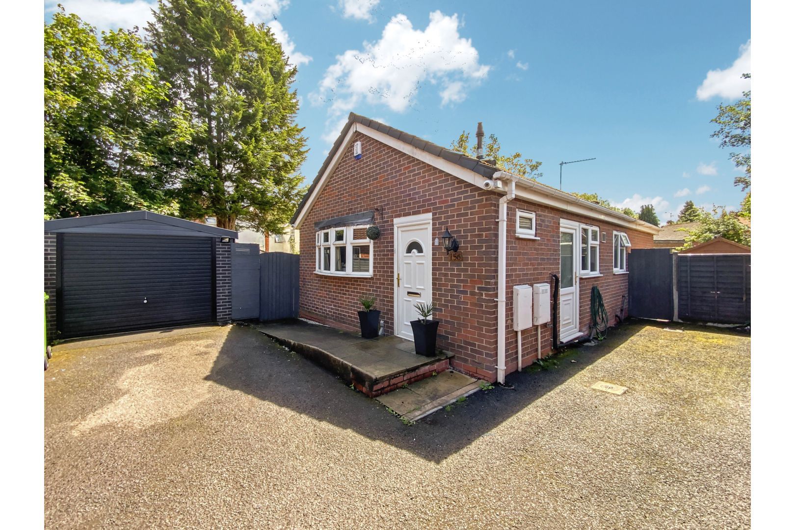 2 bed detached bungalow for sale in Bruford Road, Wolverhampton WV3