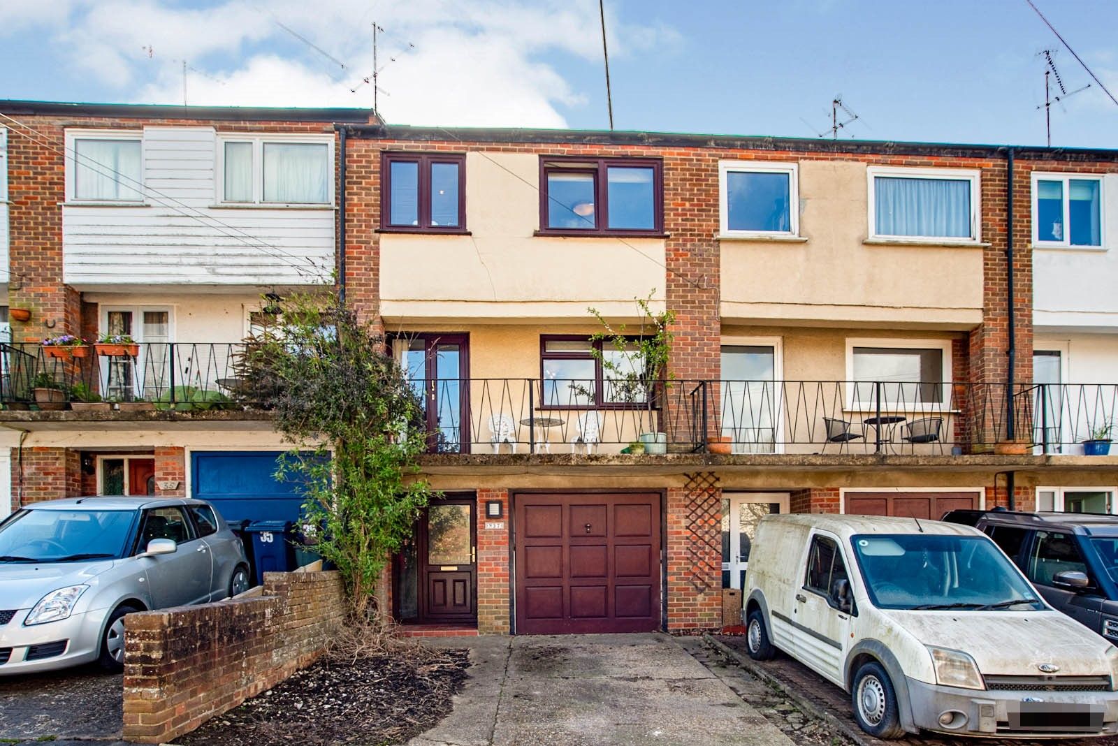 3 bed town house for sale in Russell Court, Chesham HP5 Zoopla