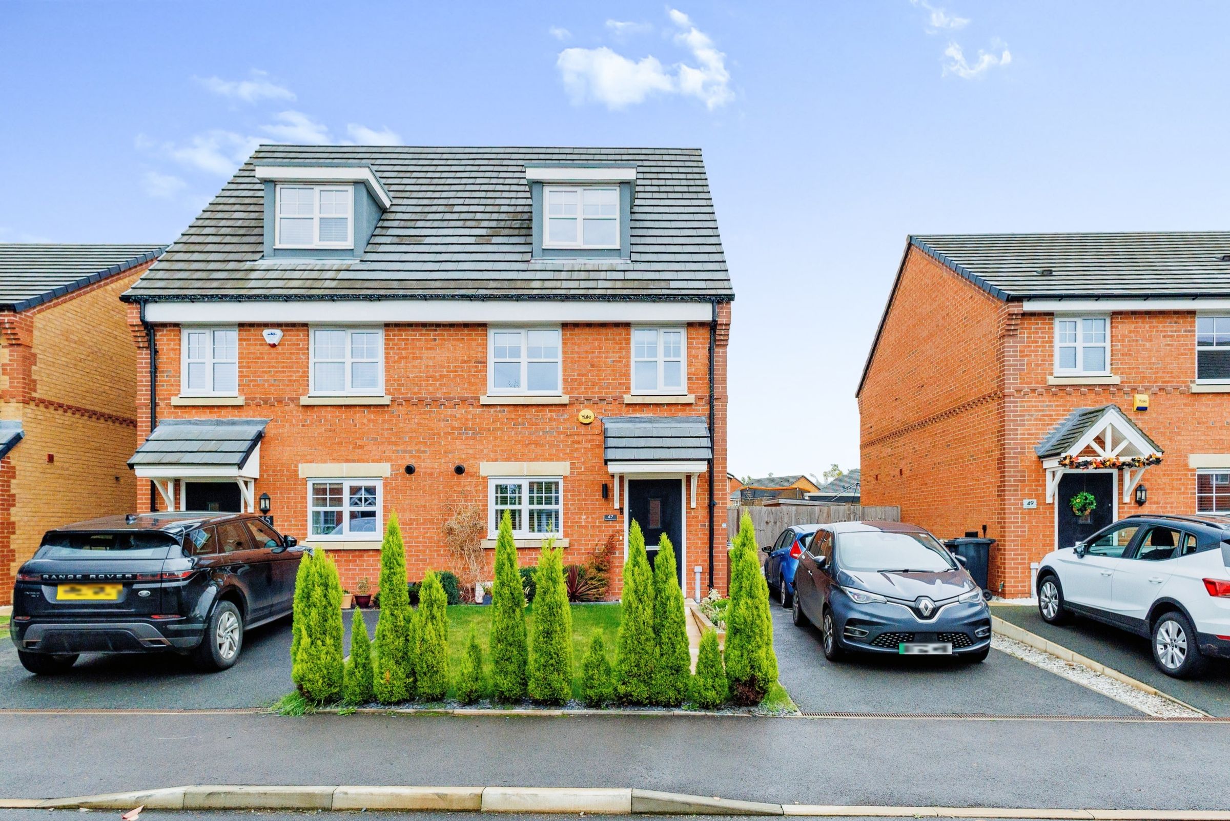 3 bed semidetached house for sale in Woodhouses Avenue, Audenshaw