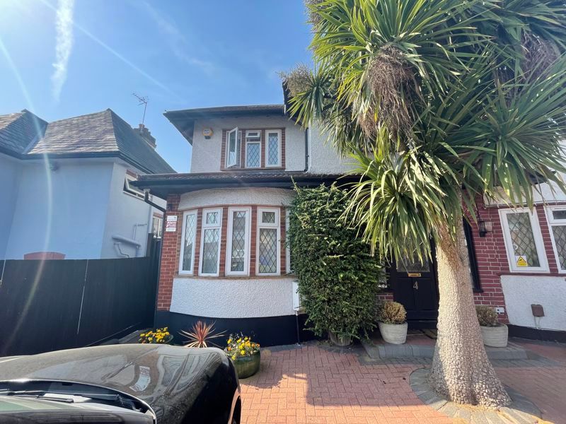 1 bed flat to rent in Elmgate Gardens, Edgware HA8 Zoopla