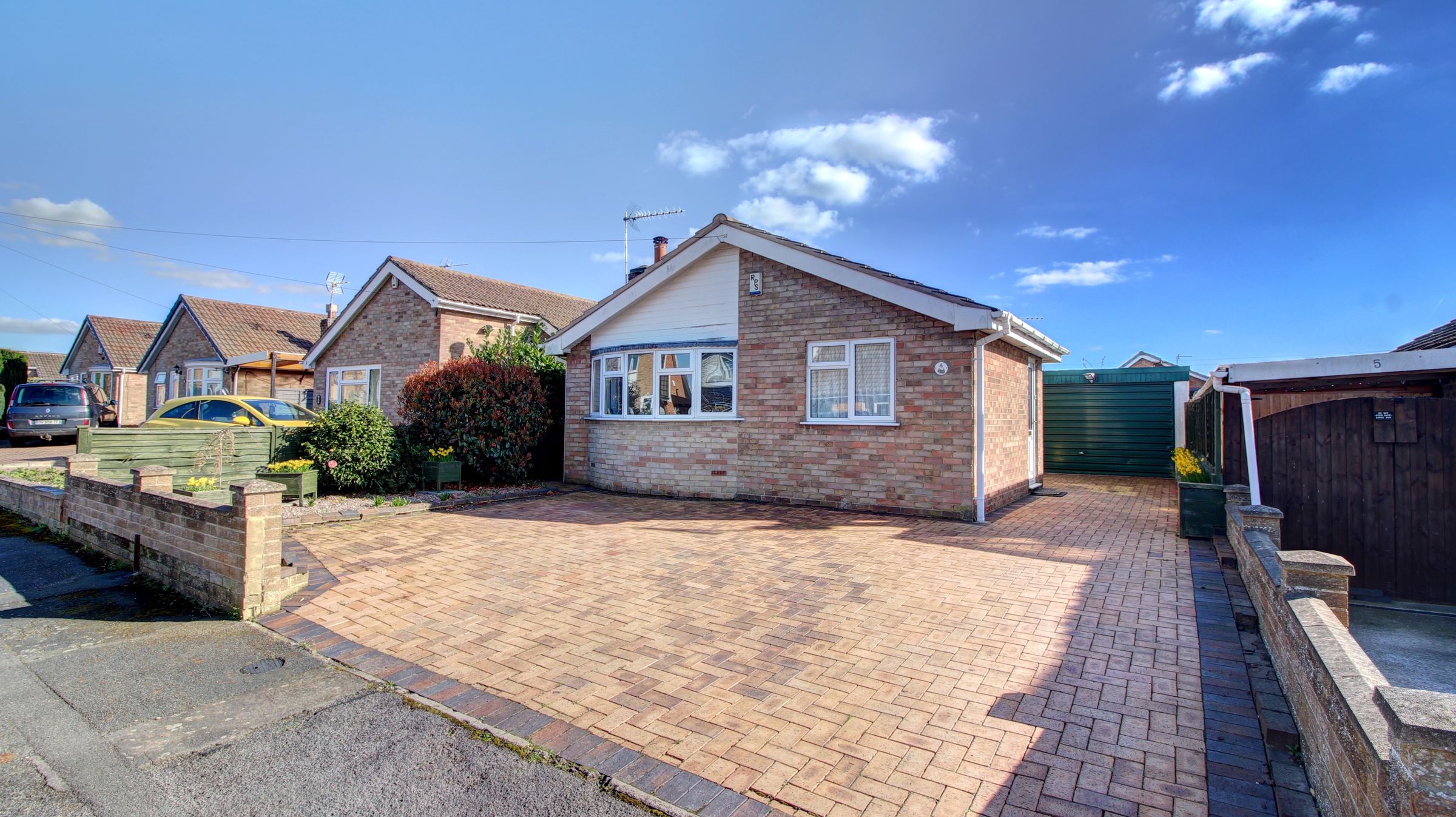 2 bed bungalow for sale in Tennyson Close, Measham, Swadlincote DE12 Zoopla