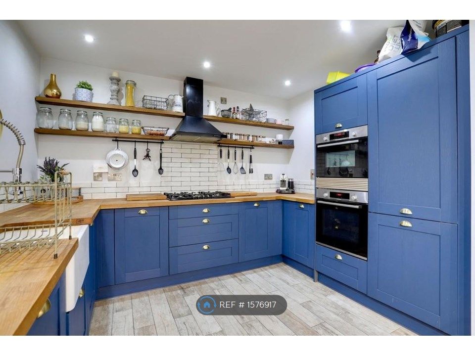 4 bed bungalow to rent in Brimley Road, Bovey Tracey, Newton Abbot TQ13