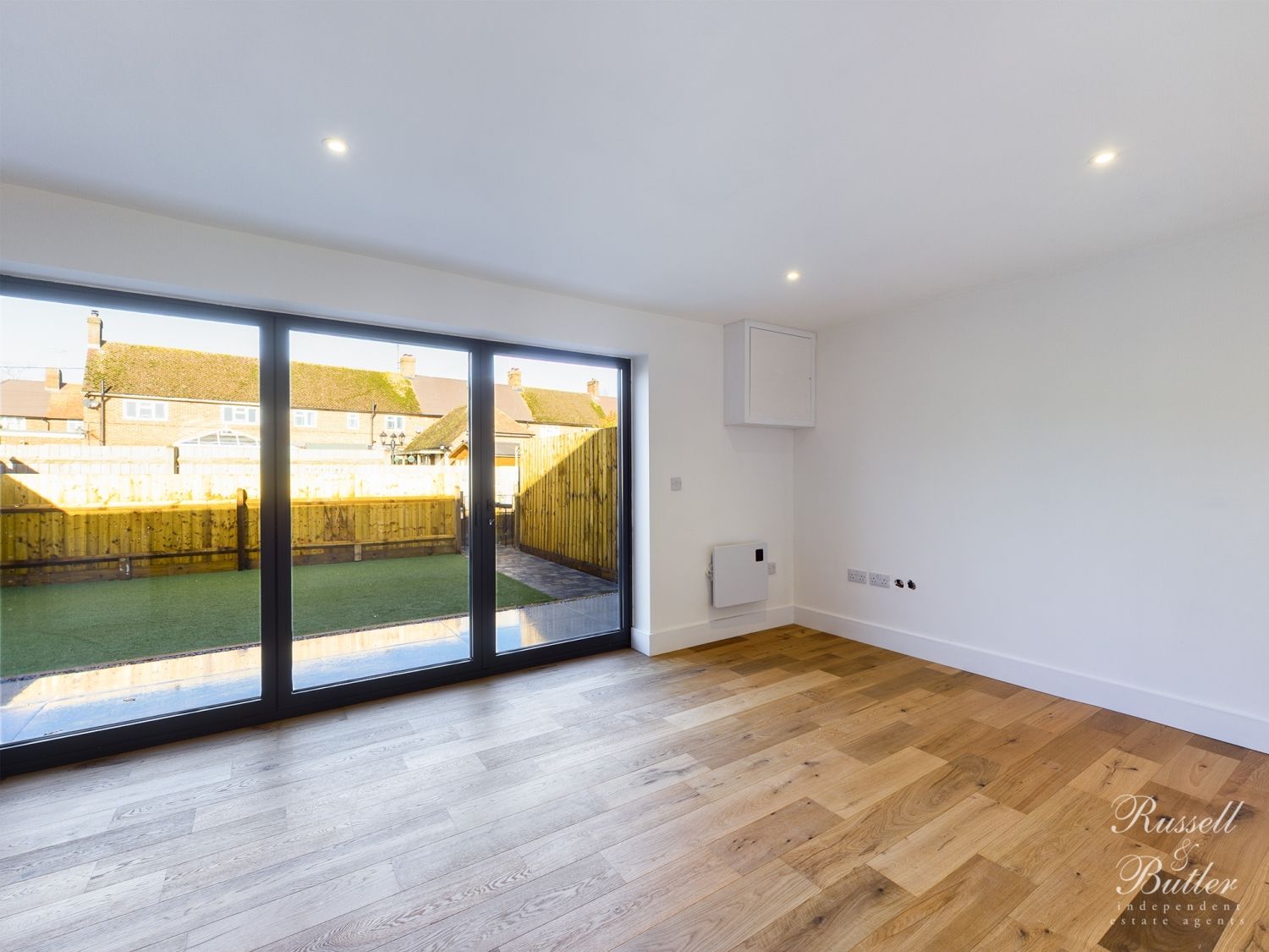 2 bed bungalow for sale in The Maltings, Chackmore, Buckingham MK18