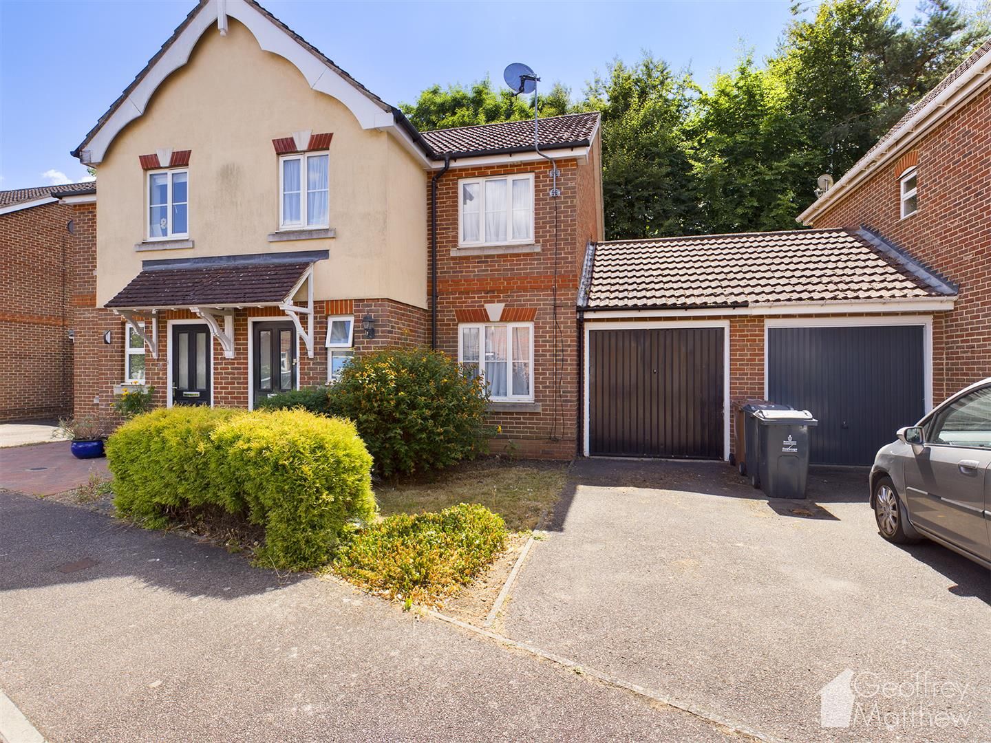 3 bed semidetached house to rent in Old Bourne Way, Great Ashby