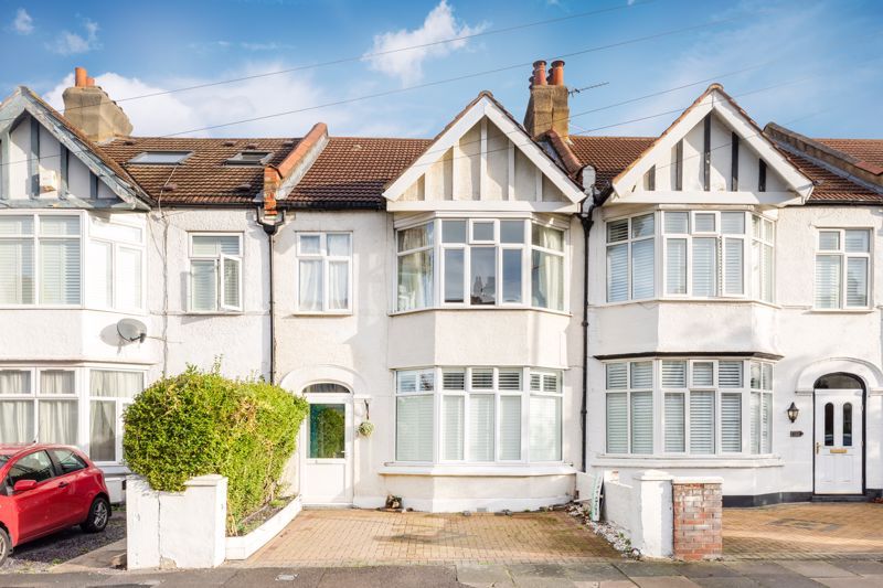 4 bed terraced house for sale in Park Avenue, Mitcham CR4 Zoopla