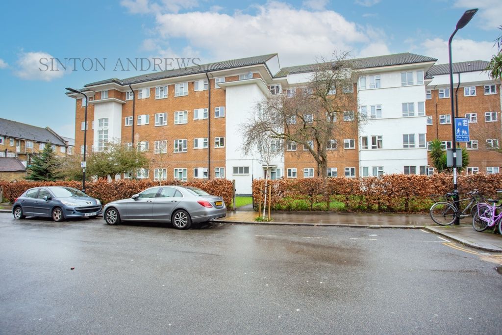 12, Broughton Court, Broughton Road, Ealing W13