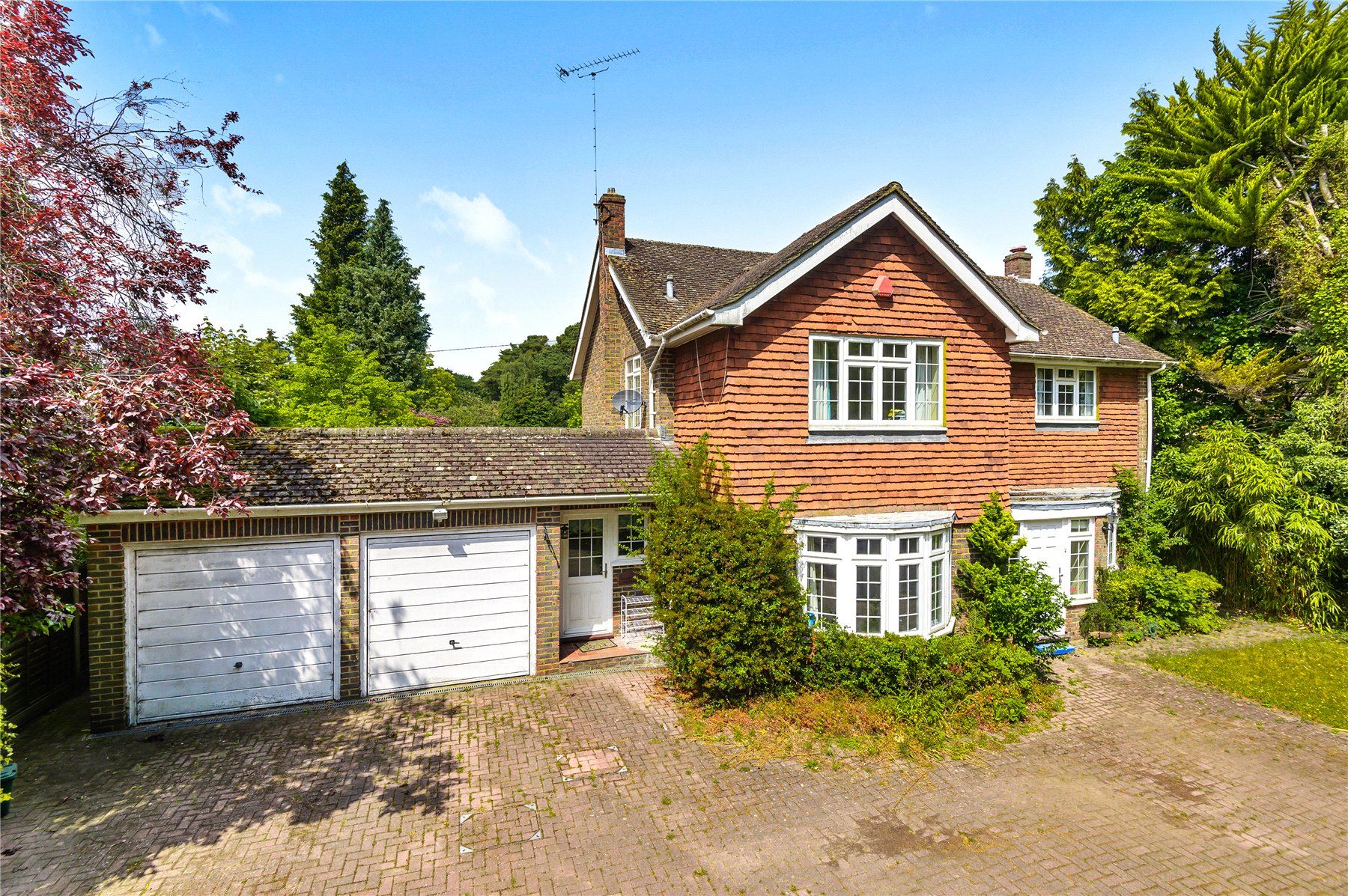 4 bed detached house for sale in Woking, Surrey GU22 Zoopla