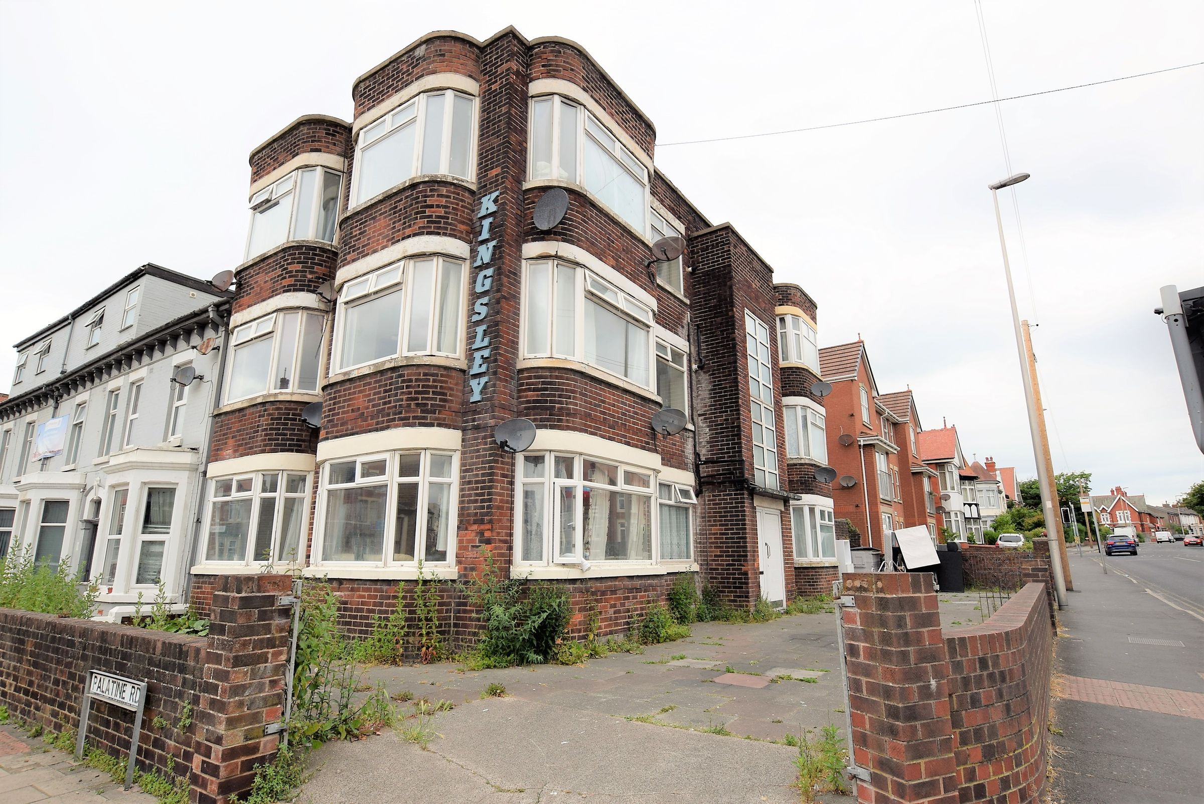 2 bed flat for sale in Park Road, Blackpool FY1 Zoopla