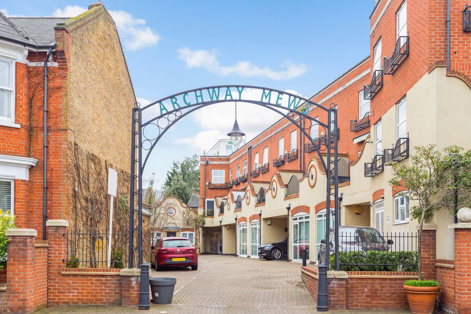 3 bed flat for sale in Archway Mews, Putney, London SW15 Zoopla
