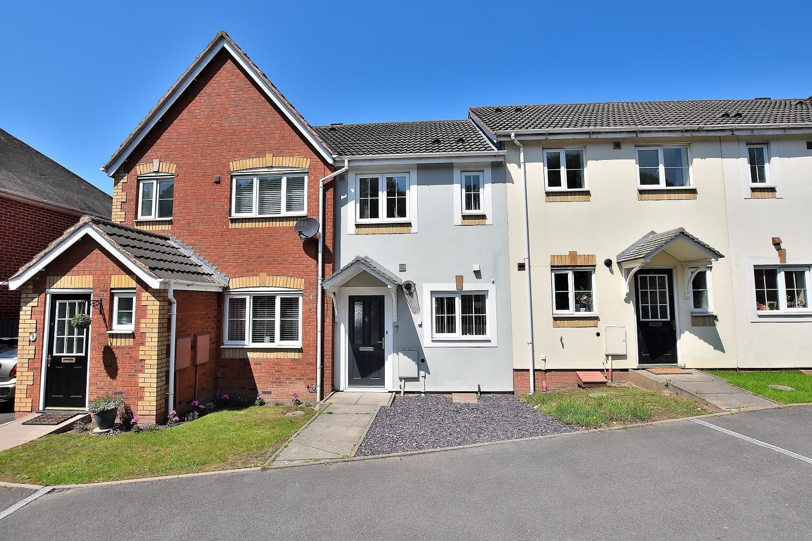 2 bed property to rent in West Winds, Featherstone, Wolverhampton WV10