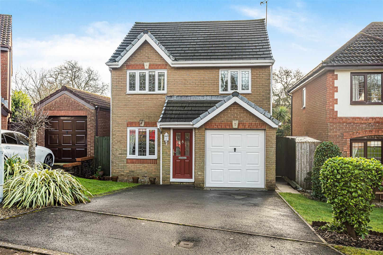 3 bed detached house for sale in Ffordd Dryden, Killay, Swansea SA2