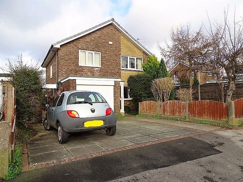 4 bed detached house for sale in Elmwood Drive, Penwortham, Preston PR1