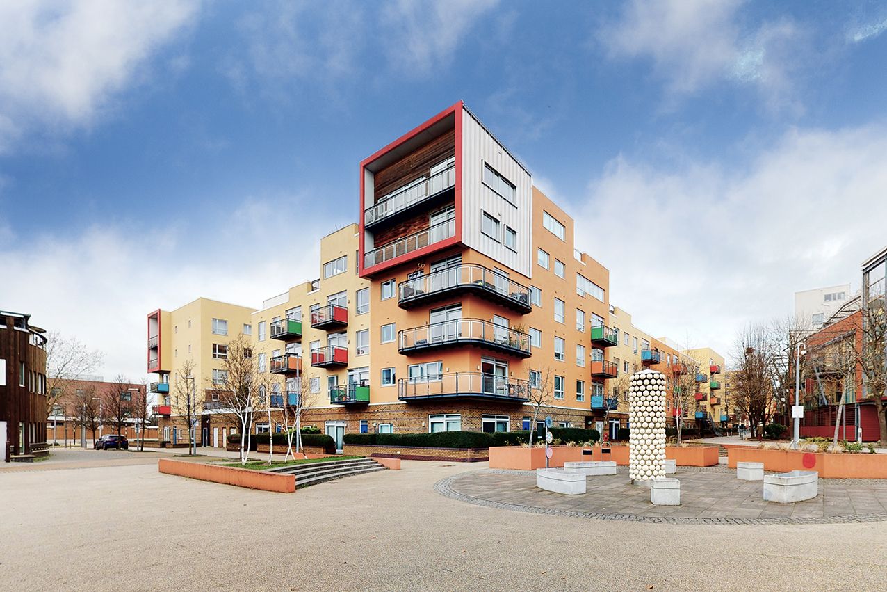 Holly Court, Greenroof Way, Millennium Village, Greenwich SE10