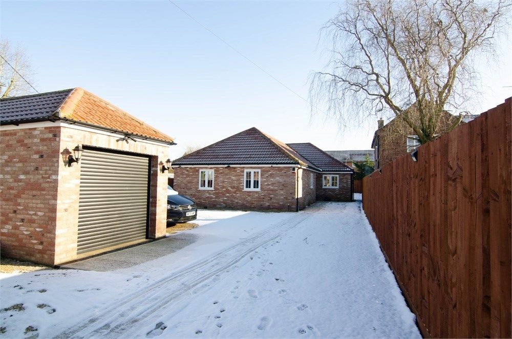 4 bed detached bungalow for sale in Hall Lane, West Winch, King's Lynn
