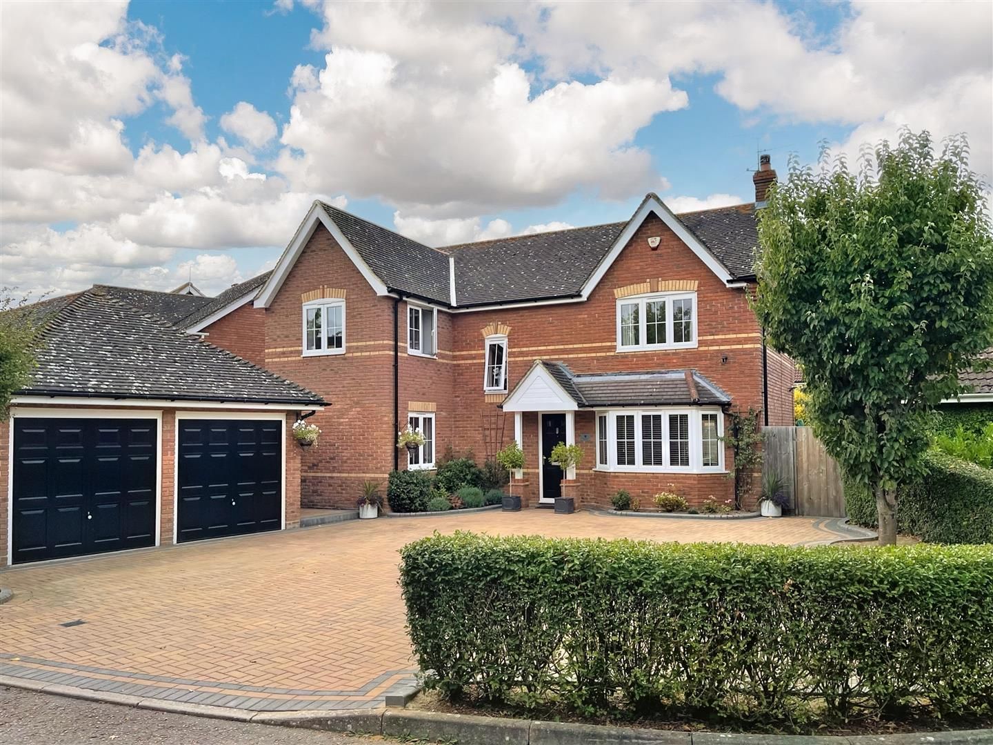 4 bed detached house for sale in Penshurst Place, Great Notley