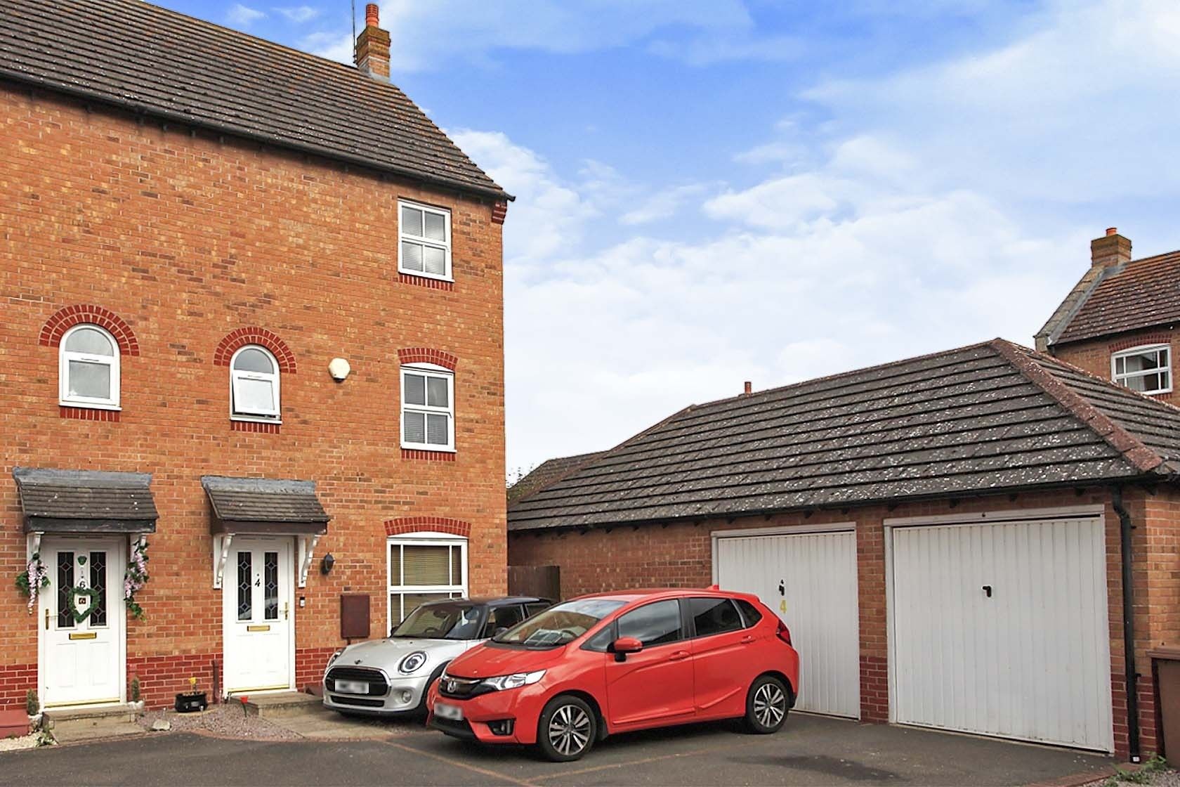4 bed semidetached house for sale in Shrub Road, Hampton Vale