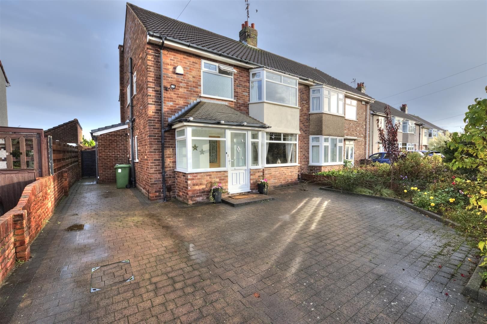 3 bed semidetached house for sale in St. Michaels Road, Crosby