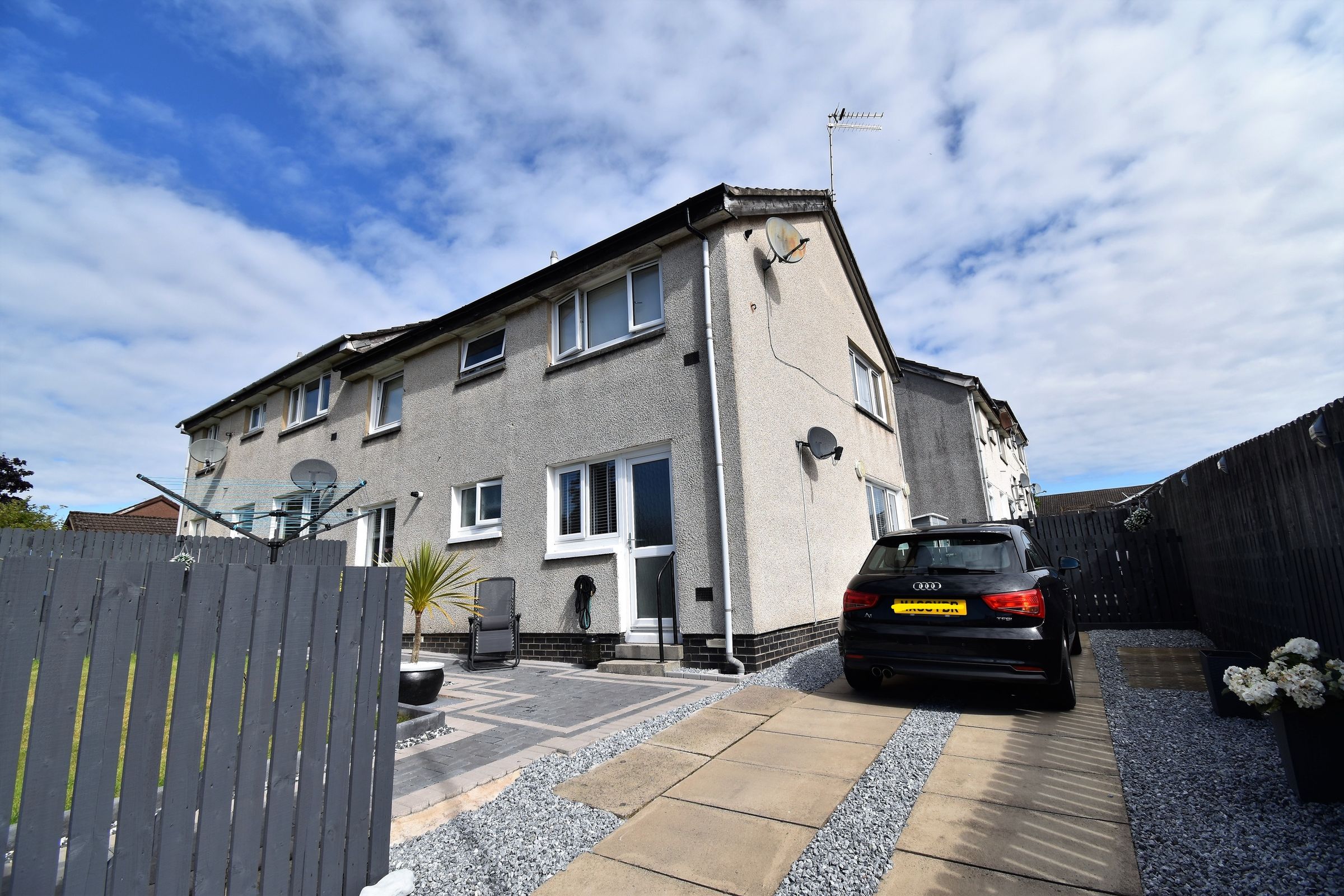 2 bed flat for sale in Mulben Crescent, Glasgow G53 Zoopla