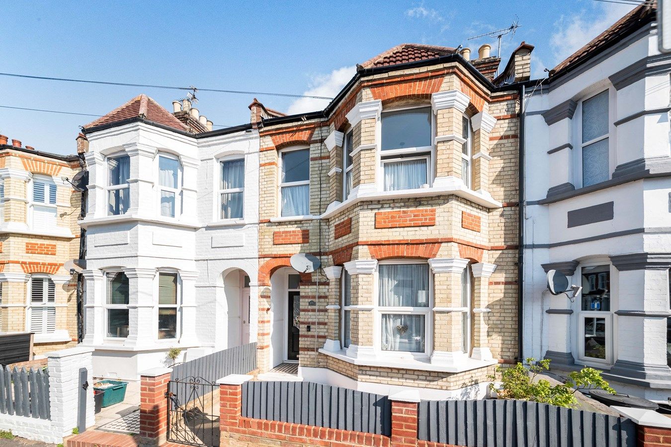 3 bed terraced house for sale in Glebe Road, Bromley BR1 Zoopla