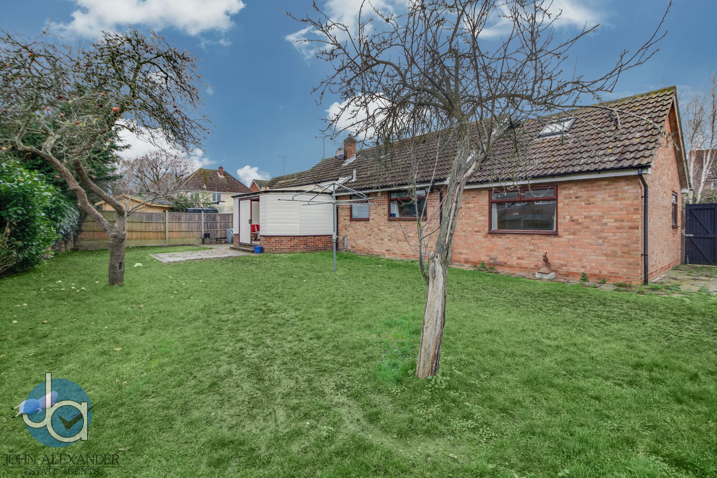 4 bed detached bungalow for sale in Oak Road, Tiptree, Colchester CO5