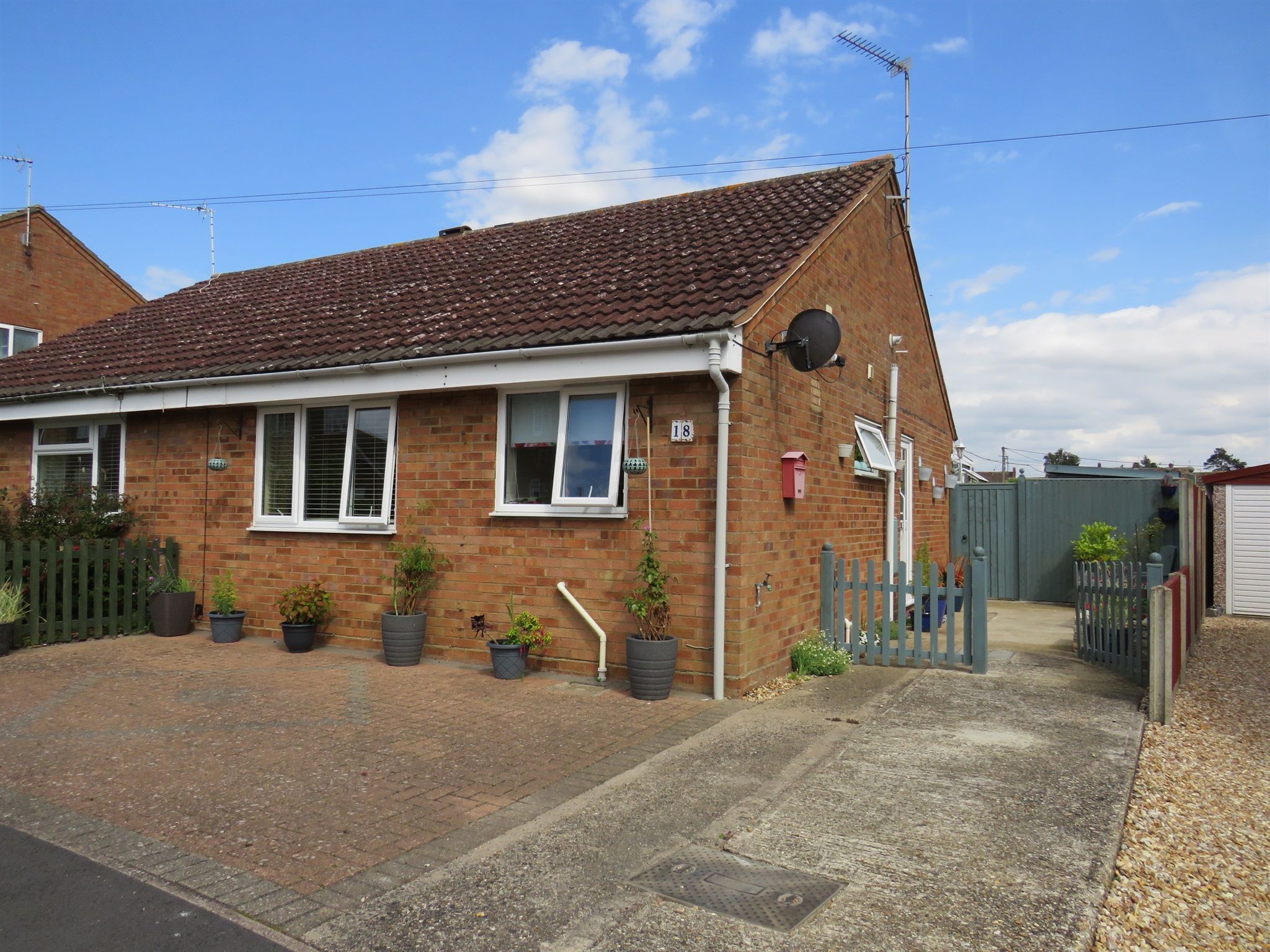 2 bed semidetached bungalow for sale in Sandringham Drive, Heacham