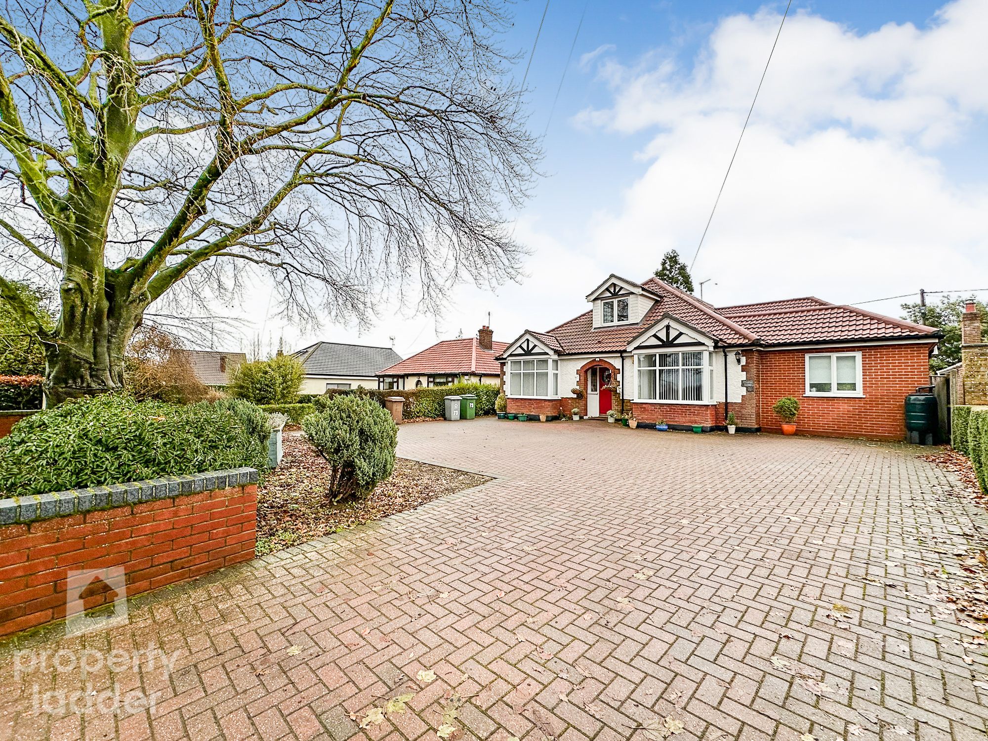 4 bed property for sale in Buxton Road, Spixworth, Norwich NR10 Zoopla