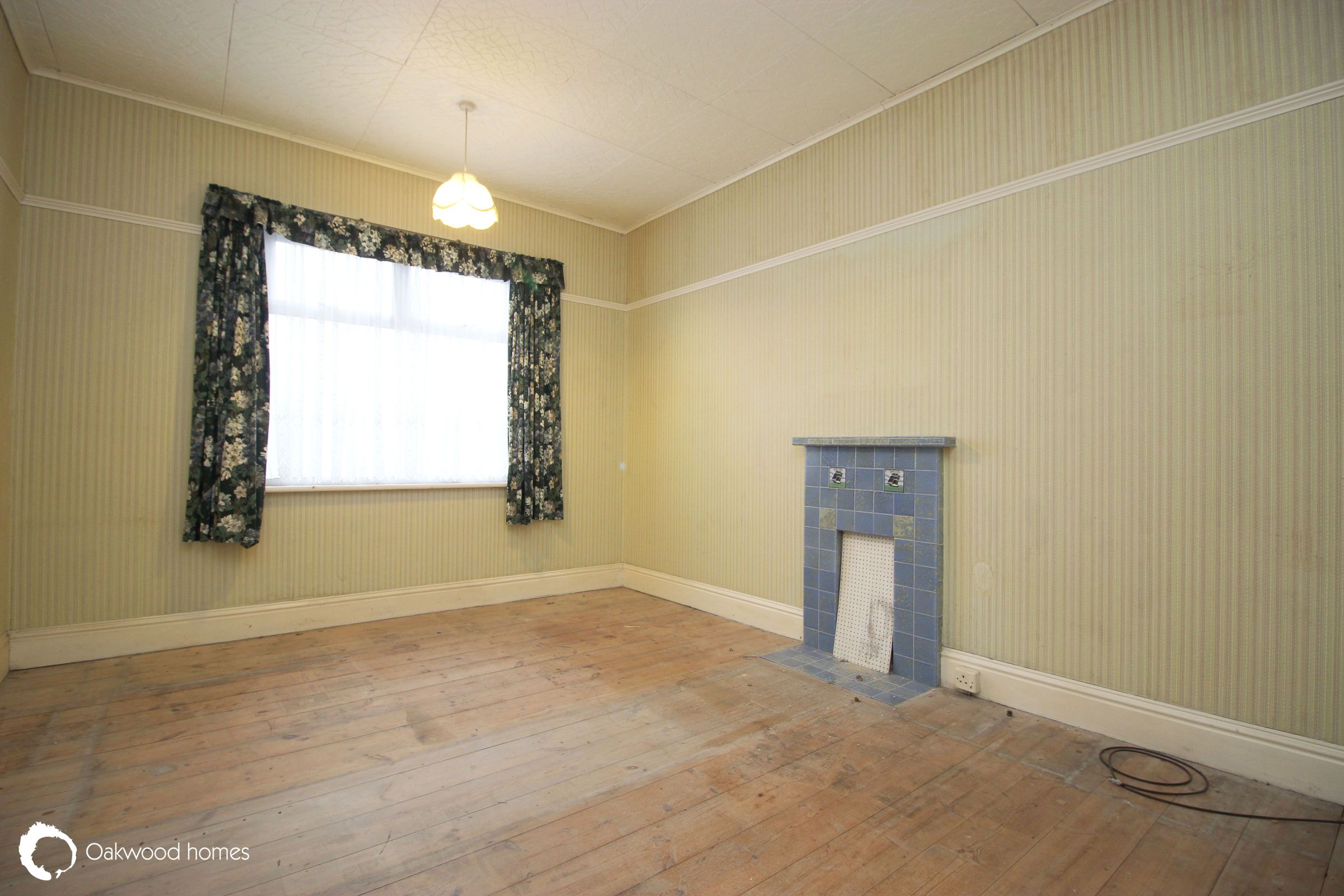 2 bed detached bungalow for sale in Nethercourt Farm Road, Ramsgate