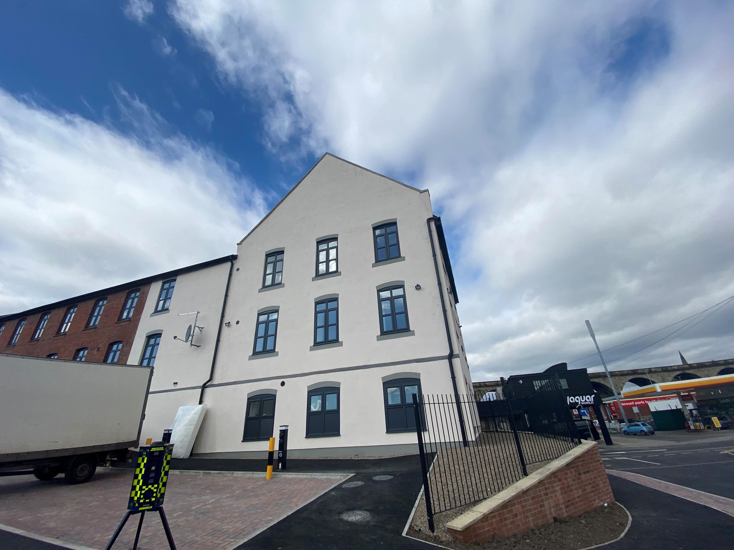 1 bed flat to rent in Kirkstall Road, Leeds LS4 - Zoopla