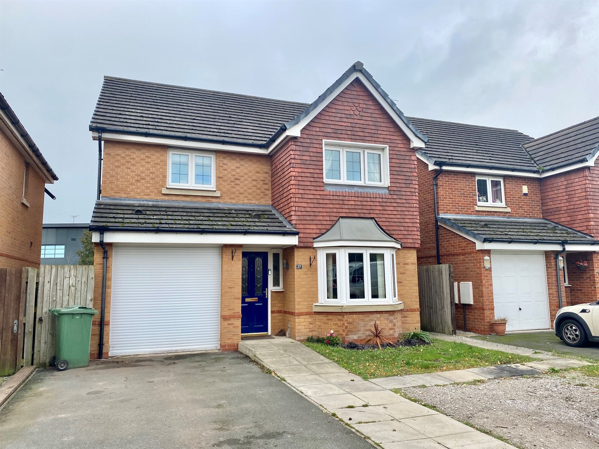 4 bed detached house for sale in Neston Close, Helsby, Frodsham WA6