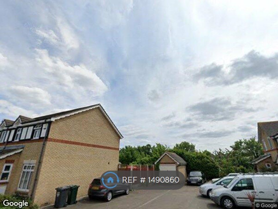 3 bed semidetached house to rent in Norfolk Close, Dartford DA1 Zoopla