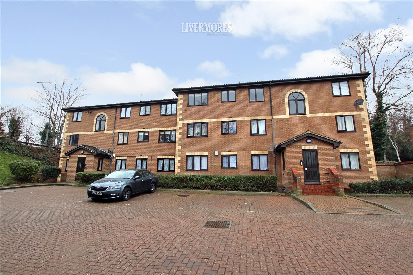 1 bed flat for sale in Winston Close, Greenhithe, Kent DA9 Zoopla