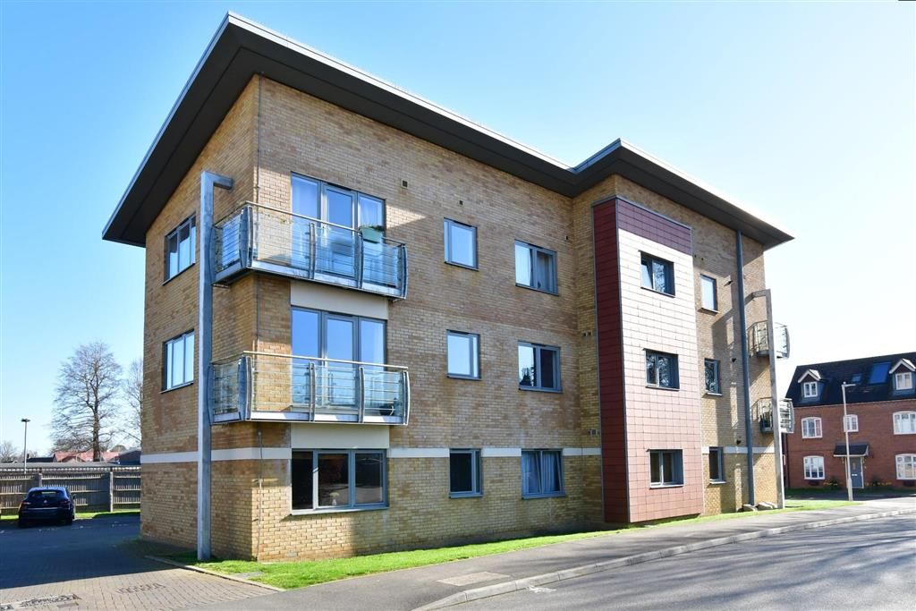 2 bed flat for sale in The Farrows, Maidstone, Kent ME15 Zoopla