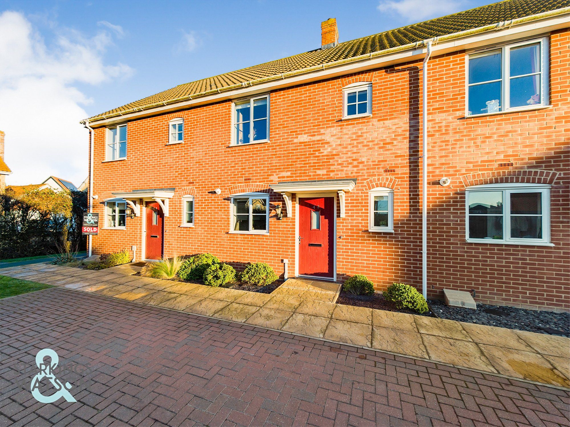 2 bed terraced house for sale in Gudgeon Road, Mulbarton, Norwich NR14
