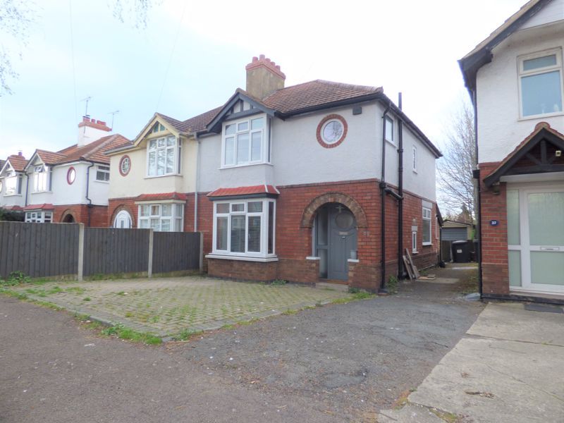 3 bed semidetached house for sale in Tuffley Avenue, Linden