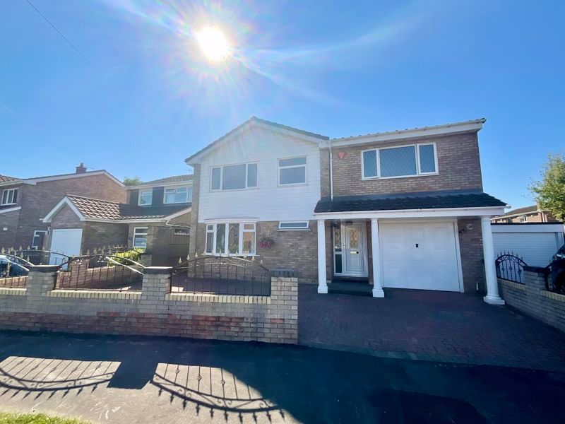 4 bed detached house for sale in The Lea, Trentham, StokeOnTrent ST4 Zoopla