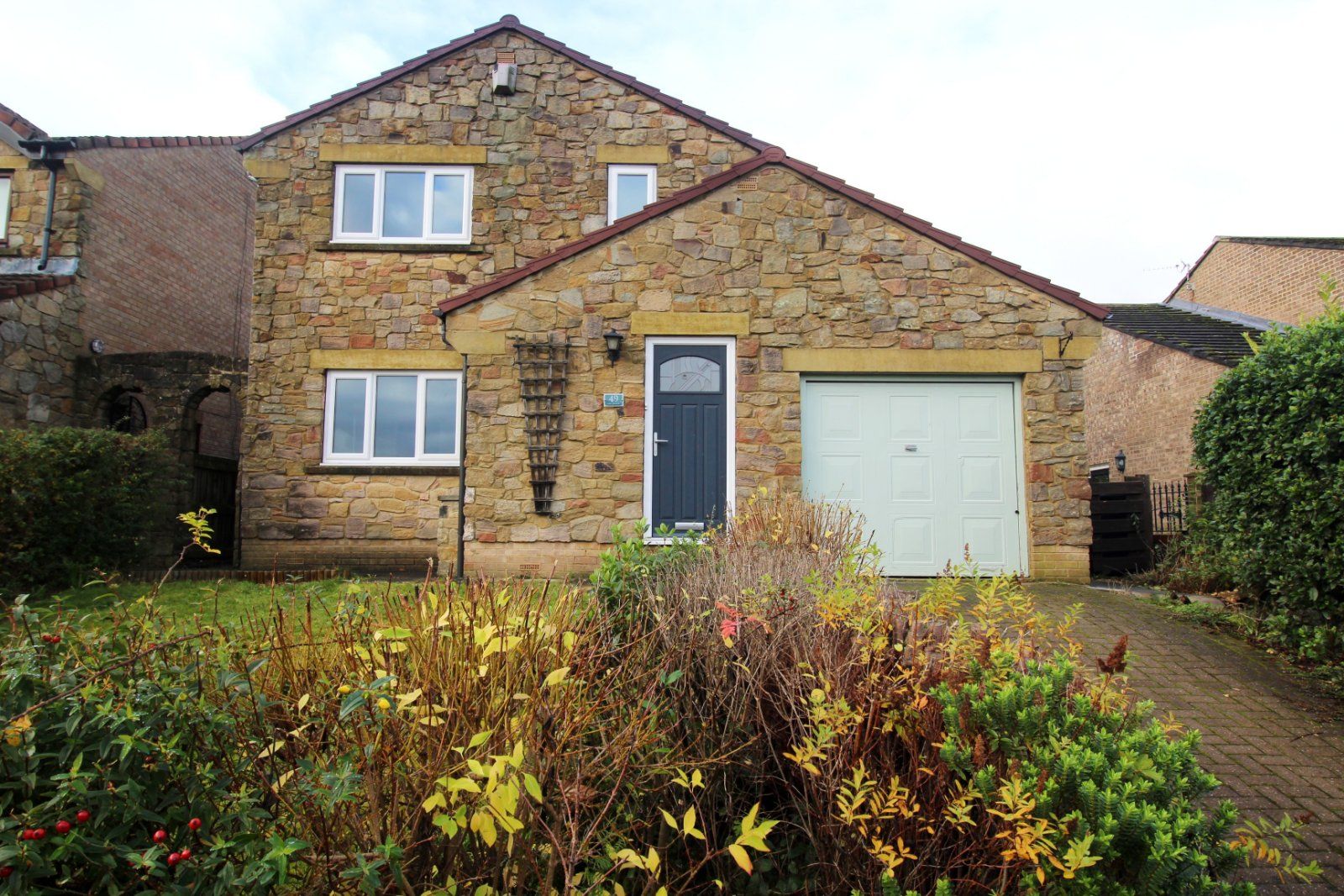 3 bed detached house to rent in The Grange, Tanfield Lea, Stanley