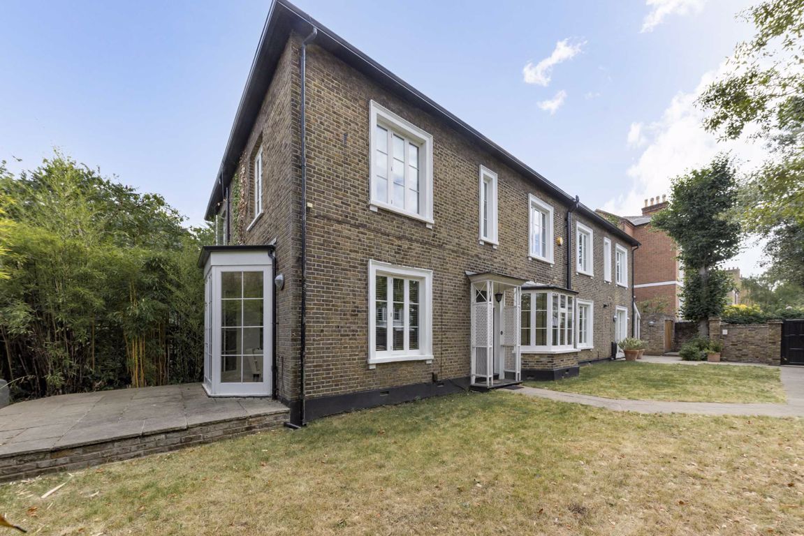 5 bed semidetached house for sale in Park Road, Twickenham TW1 Zoopla