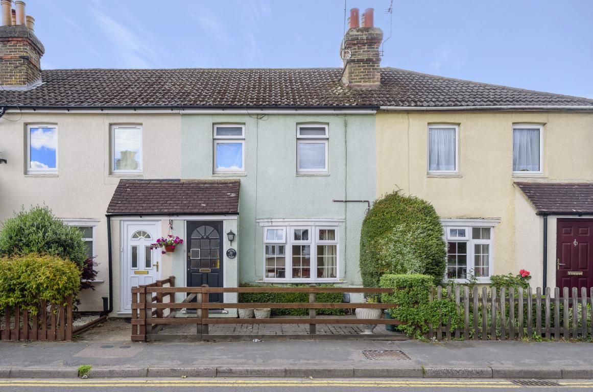 3 bed terraced house for sale in Frimley Green, Camberley GU16 Zoopla