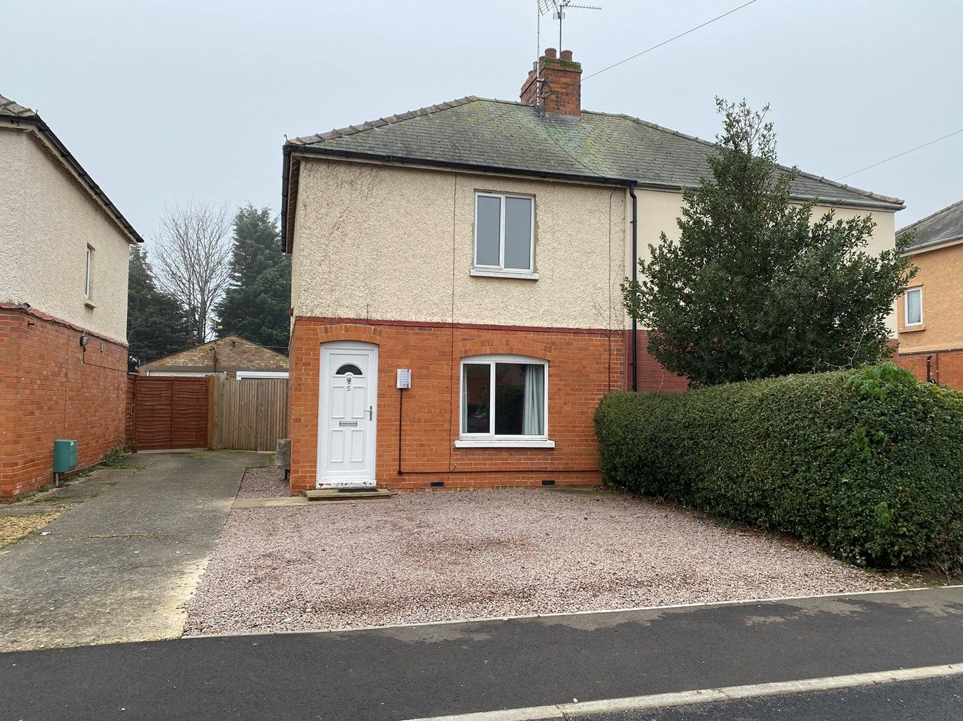 3 bed semidetached house to rent in Street, Bourne PE10 Zoopla