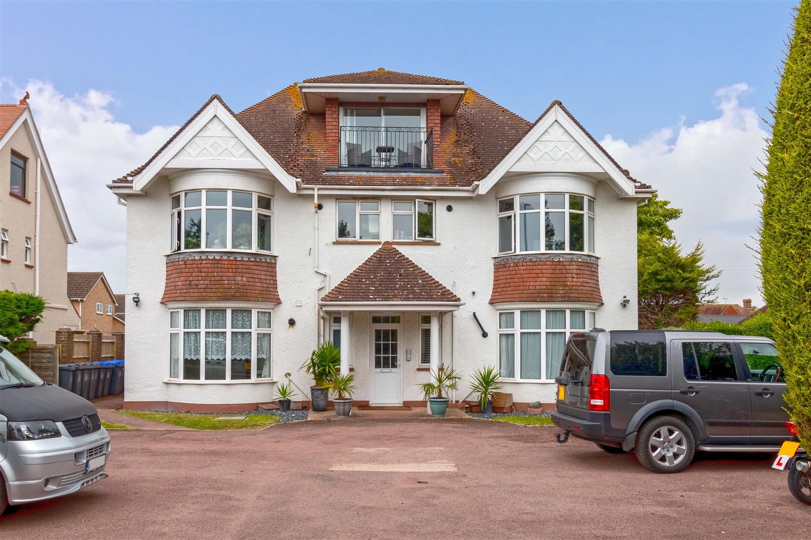 1 bed flat to rent in Grand Avenue, Worthing BN11 Zoopla