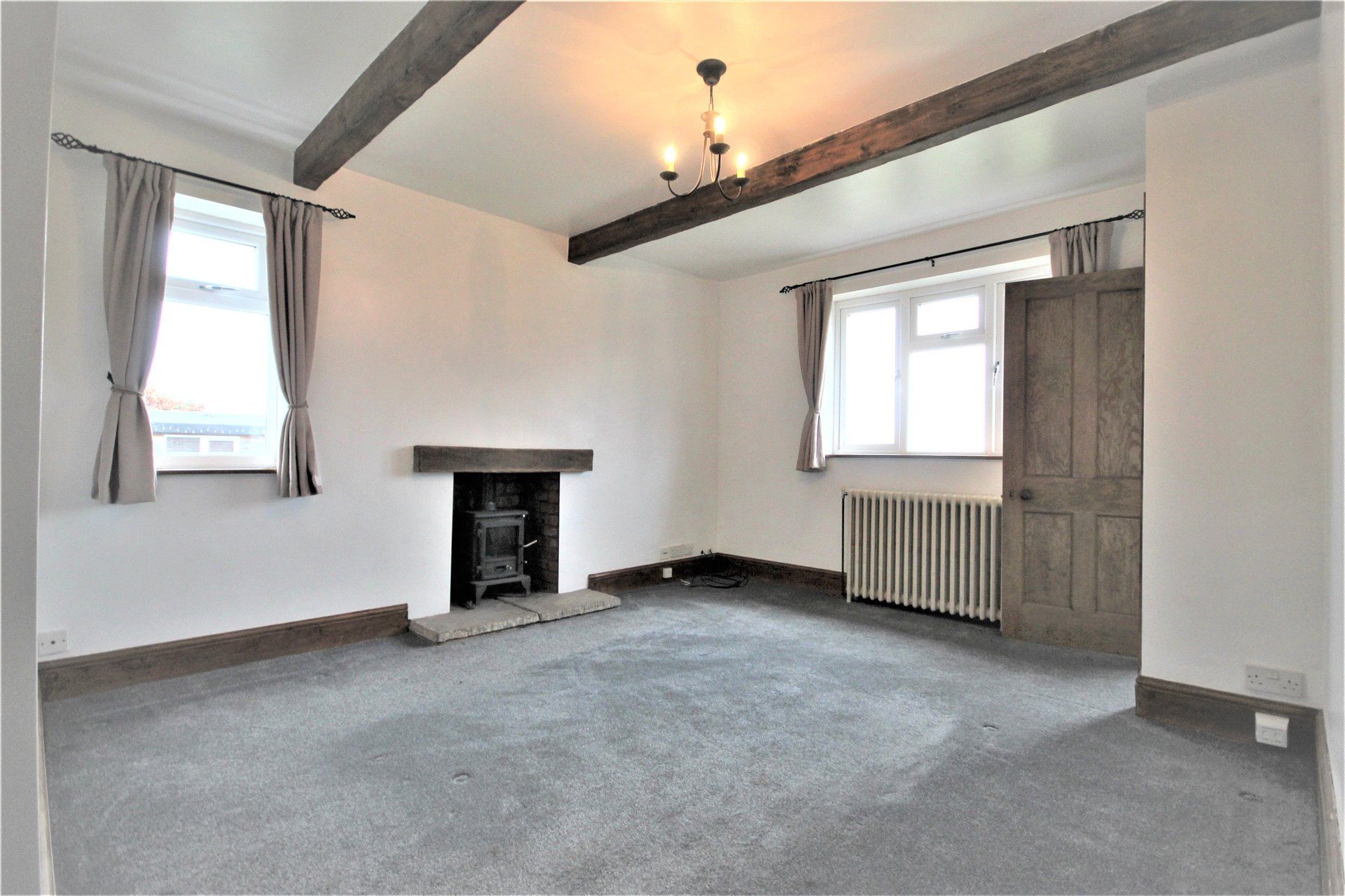 2 bed semidetached house to rent in Council House, Crown East