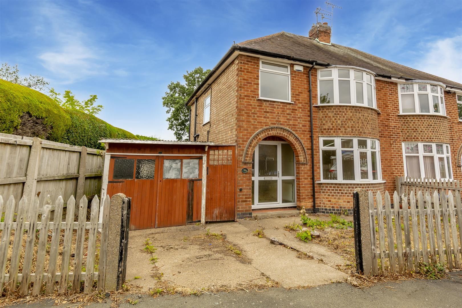 3 bed semidetached house for sale in Crofton Road, Attenborough