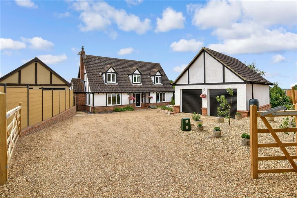 4 bed detached house for sale in Ash Road, Hartley, Longfield, Kent DA3 Zoopla