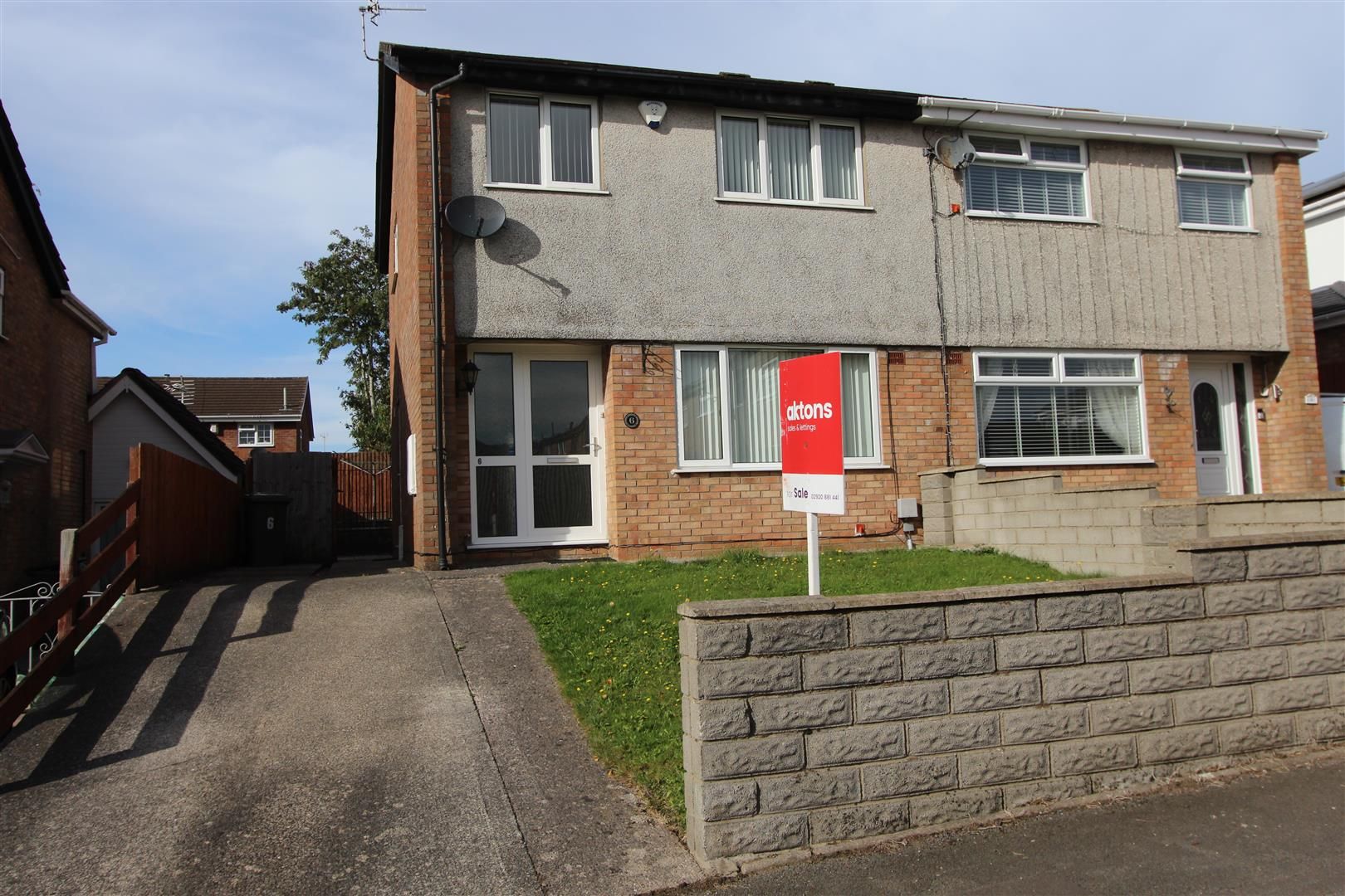 3 bed semidetached house for sale in Maes Y Drudwen, Glenfields