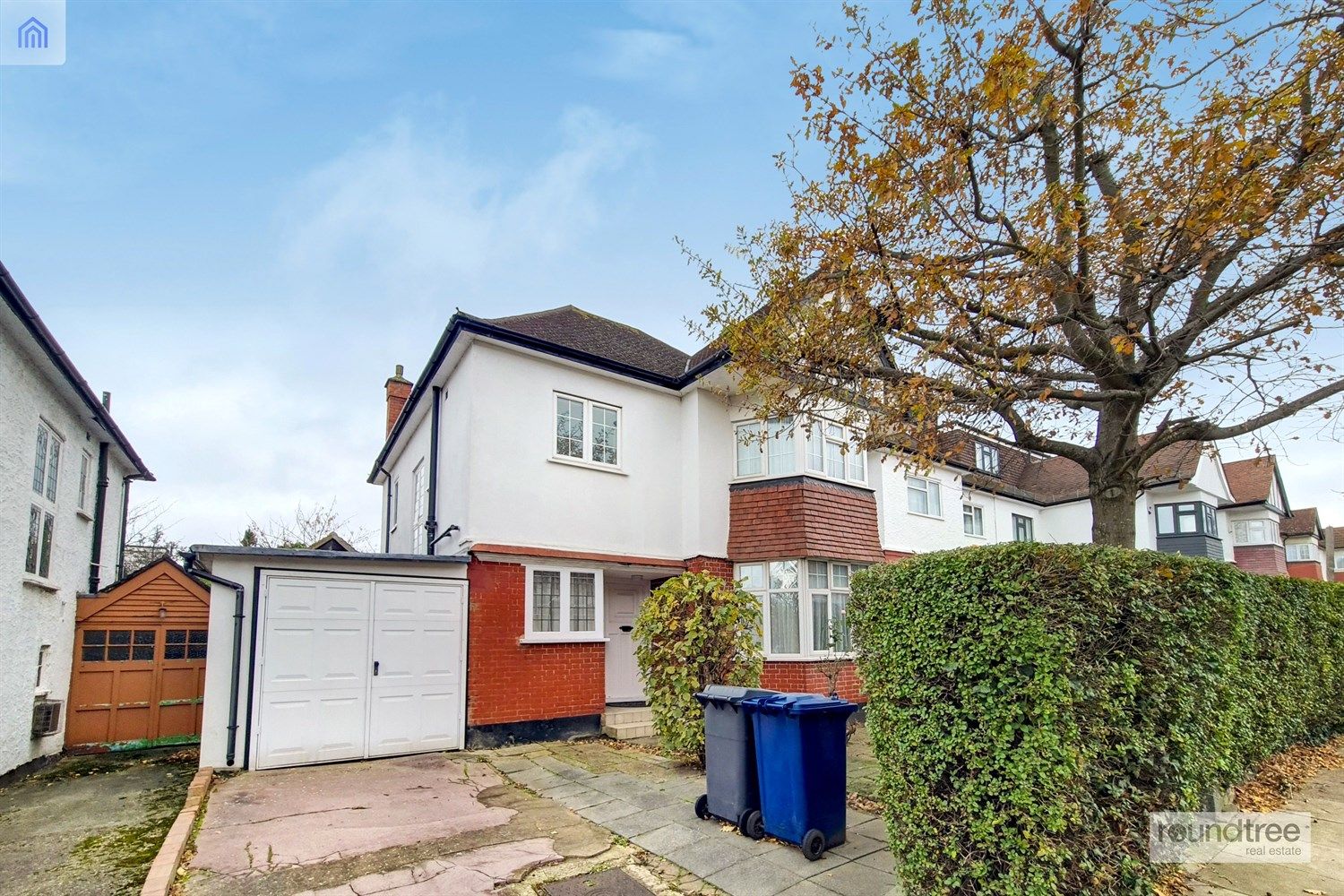 3 bed detached house for sale in Shirehall Park, London NW4 Zoopla