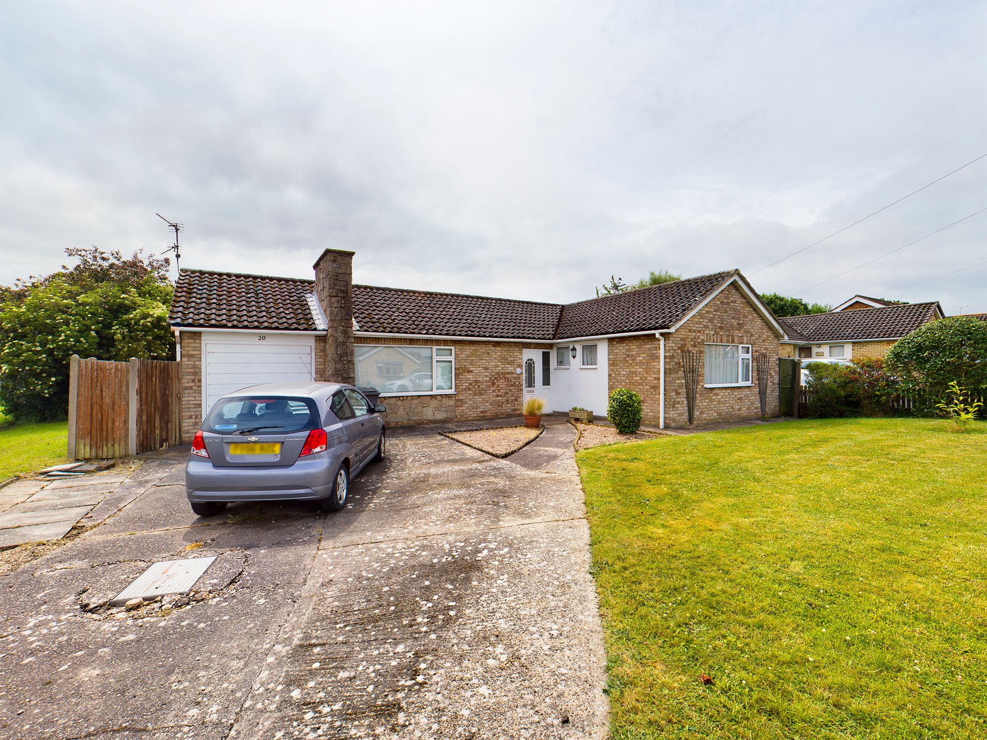 2 bed detached house for sale in Derwent Close, North Hykeham LN6 Zoopla