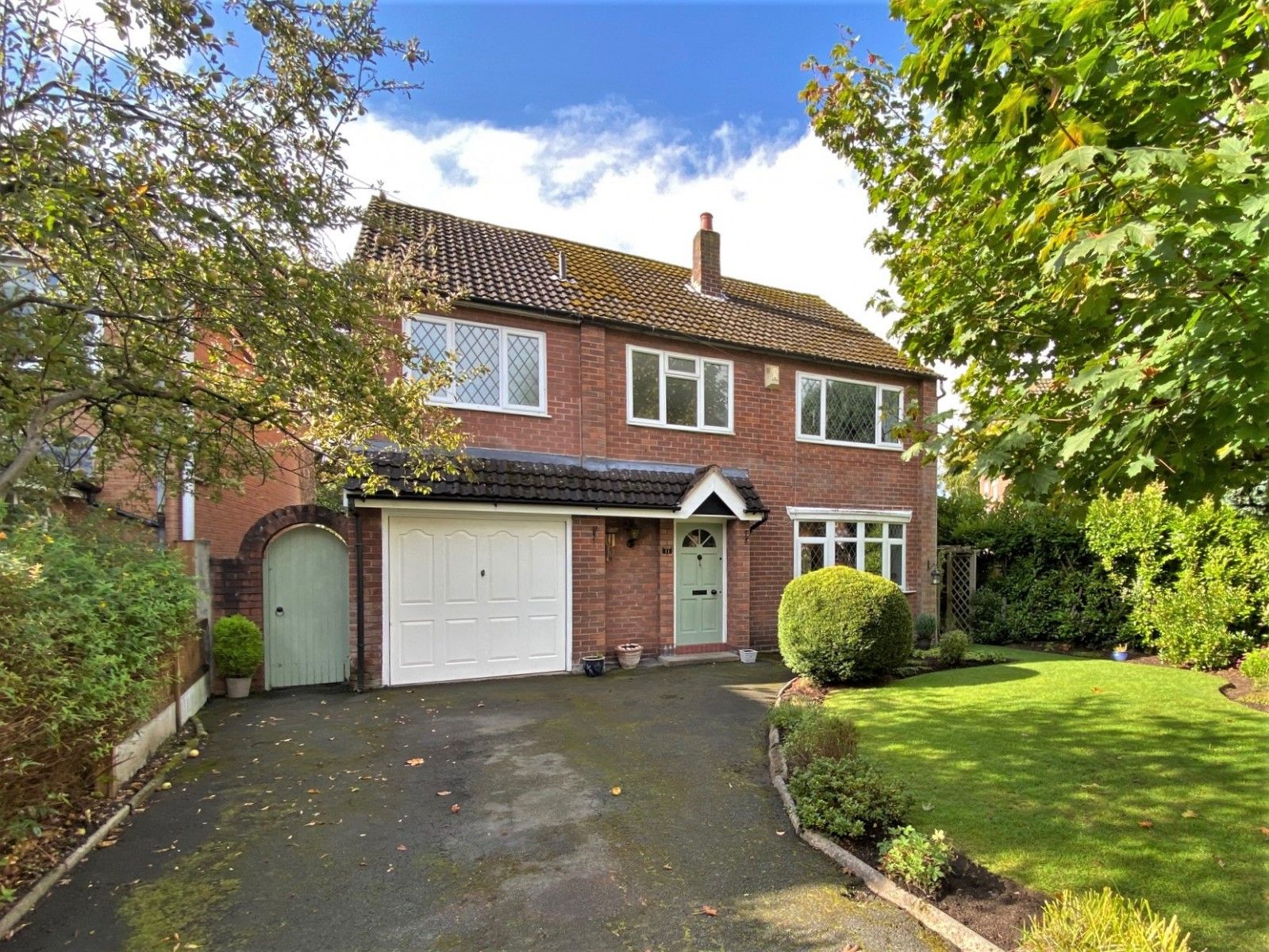 College Close, Wilmslow SK9  